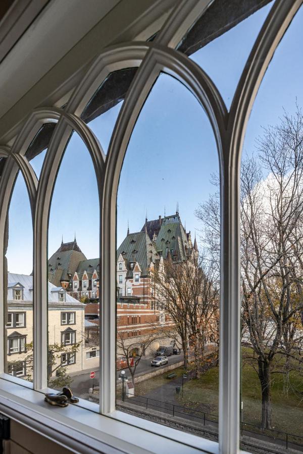 Hotel Manoir Vieux-Quebec Bagian luar foto